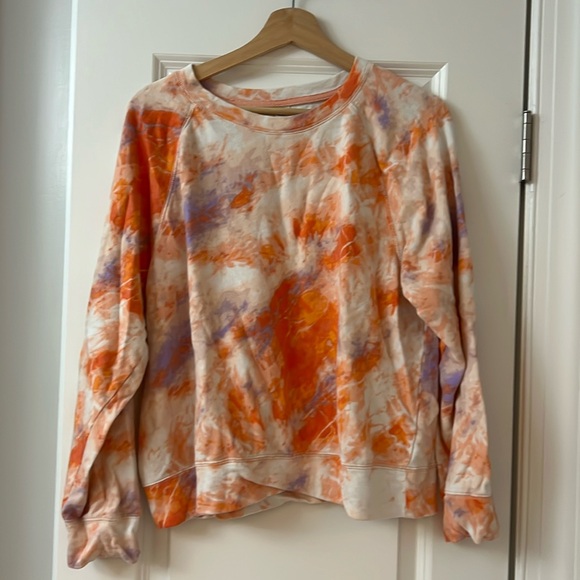 Old Navy Tops - Tie dye sweatshirt